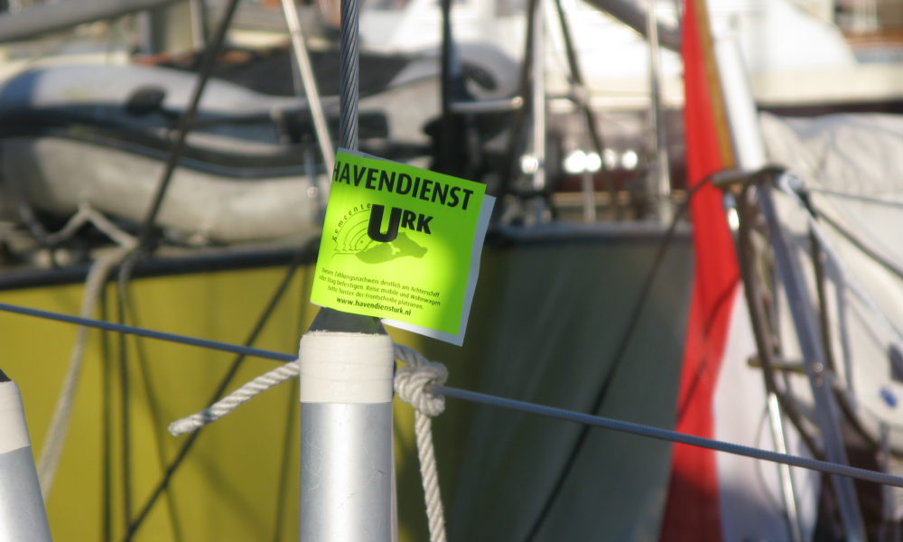 Urk is ok. Sailing under full sail on the Ijsselmeer