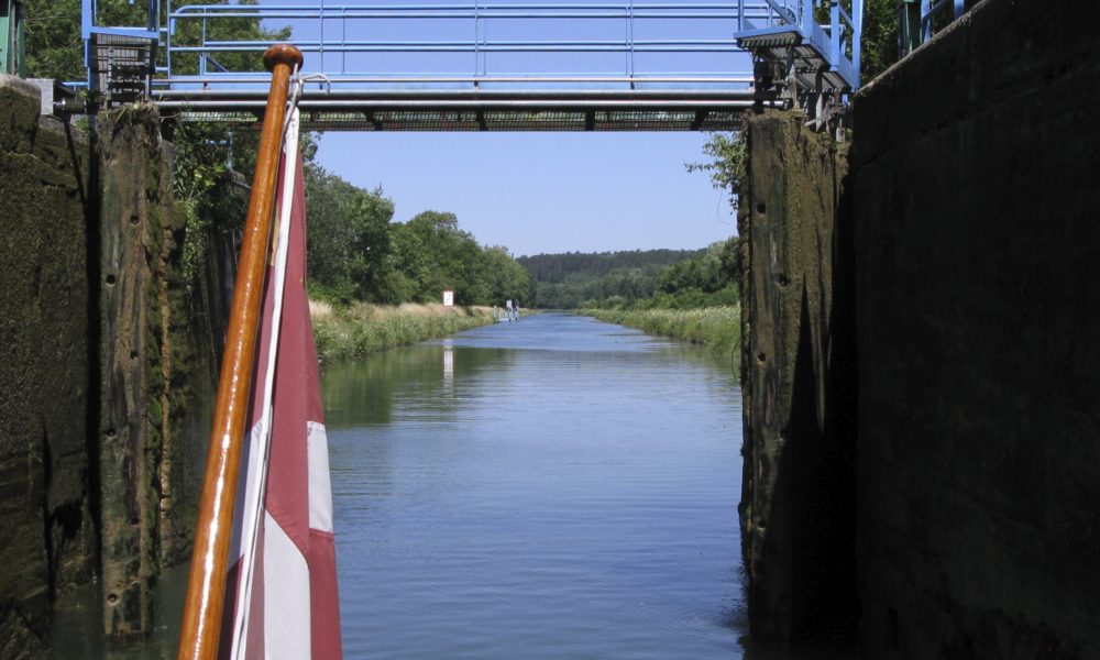 Marne is a lovely river to sail on. Nature is wild and untamed